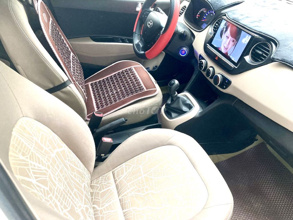 Bán INNOVA 2019 2.0E chính chủ xe gia đình: 405TR. Mua bán Ô tô tại Quận Bình Tân Tp Hồ Chí Minh được đăng bởi Thanh Hà hình 6