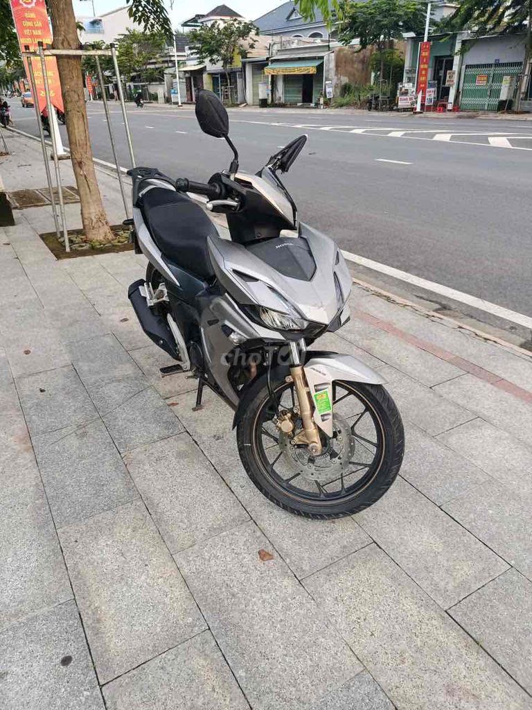 Honda Winner X 2023 Bạc 20.000km. Mua bán Xe máy tại Quận 6 Tp Hồ Chí Minh được đăng bởi Tốt hình 1