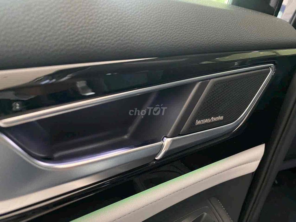 Volkswagen Teramont President Đen. Mua bán Ô tô tại Quận 5 Tp Hồ Chí Minh được đăng bởi Hưng Trang Volkswagen hình 9