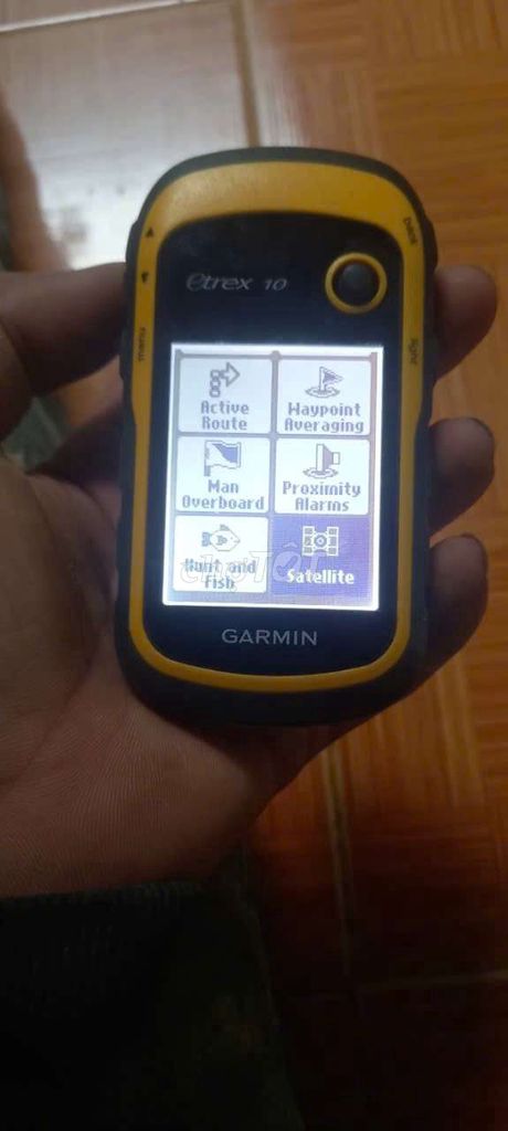 Thiết bị định vị GPS Garmin eTrex 10. Mua bán Thiết bị đeo thông minh tại Thành phố Pleiku Gia Lai được đăng bởi Gia bao Lê hình 1