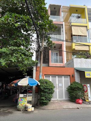 Nhà 4,1x23m 1 trệt 3 lầu st 4PN 5WC MT Lương Thế Vinh. Tân Phú.