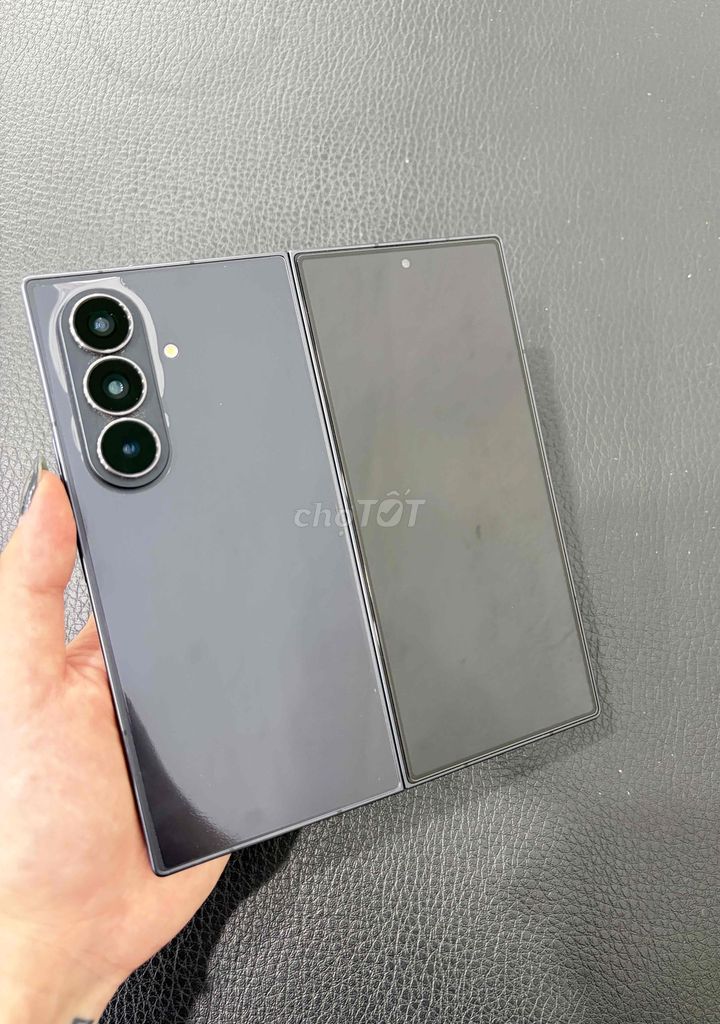 Samsung Z Fold 7 256GB Đen may VN con bh T4/2027. Mua bán Điện thoại tại Thành phố Thủ Dầu Một Bình Dương được đăng bởi Thanh Binh hình 1