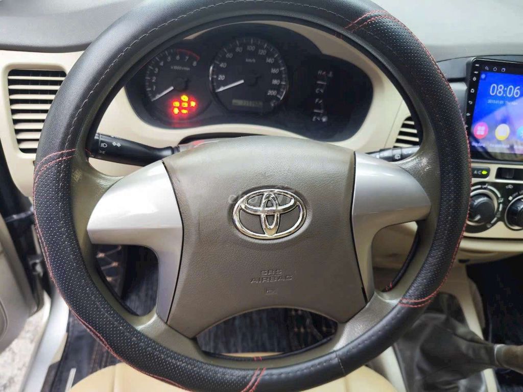 Innova MT sản xuất 2014 Gia Đình. Mua bán Ô tô tại Quận 8 Tp Hồ Chí Minh được đăng bởi VUONG  hình 8