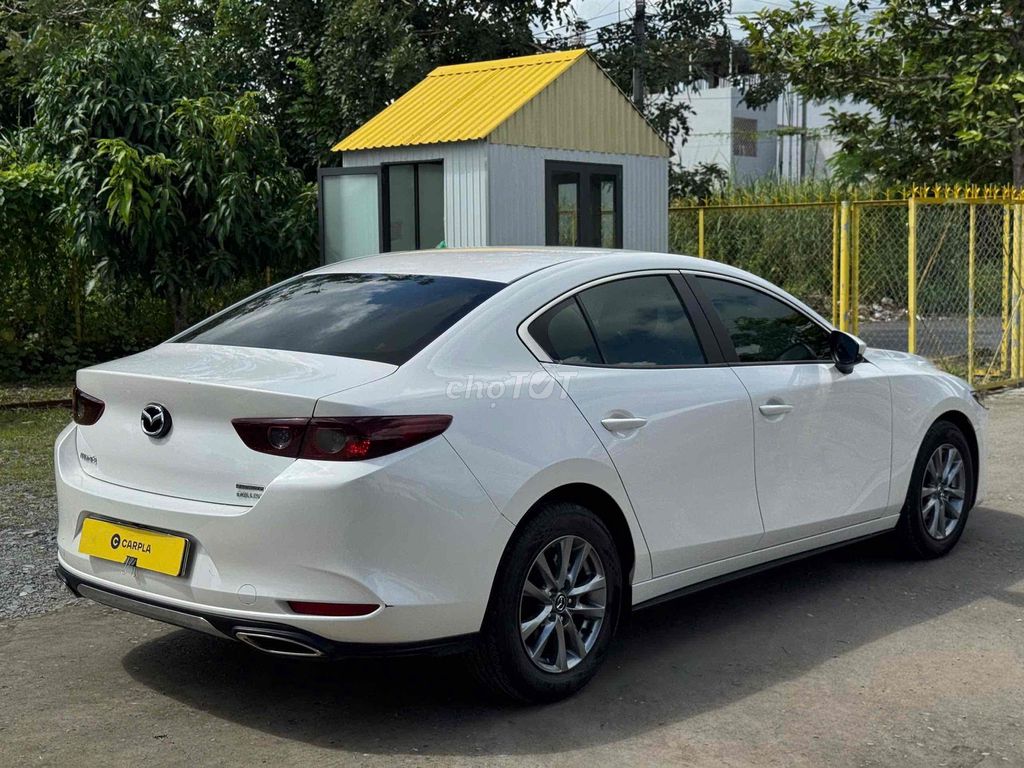Mazda 3 2022 1.5L Deluxe 2022 Chỉ Từ 160Triệu. Mua bán Ô tô tại Quận Cái Răng Cần Thơ được đăng bởi Chuyên Mua Bán Ô Tô Qua Sử Dụng Carpla Cần Thơ hình 7