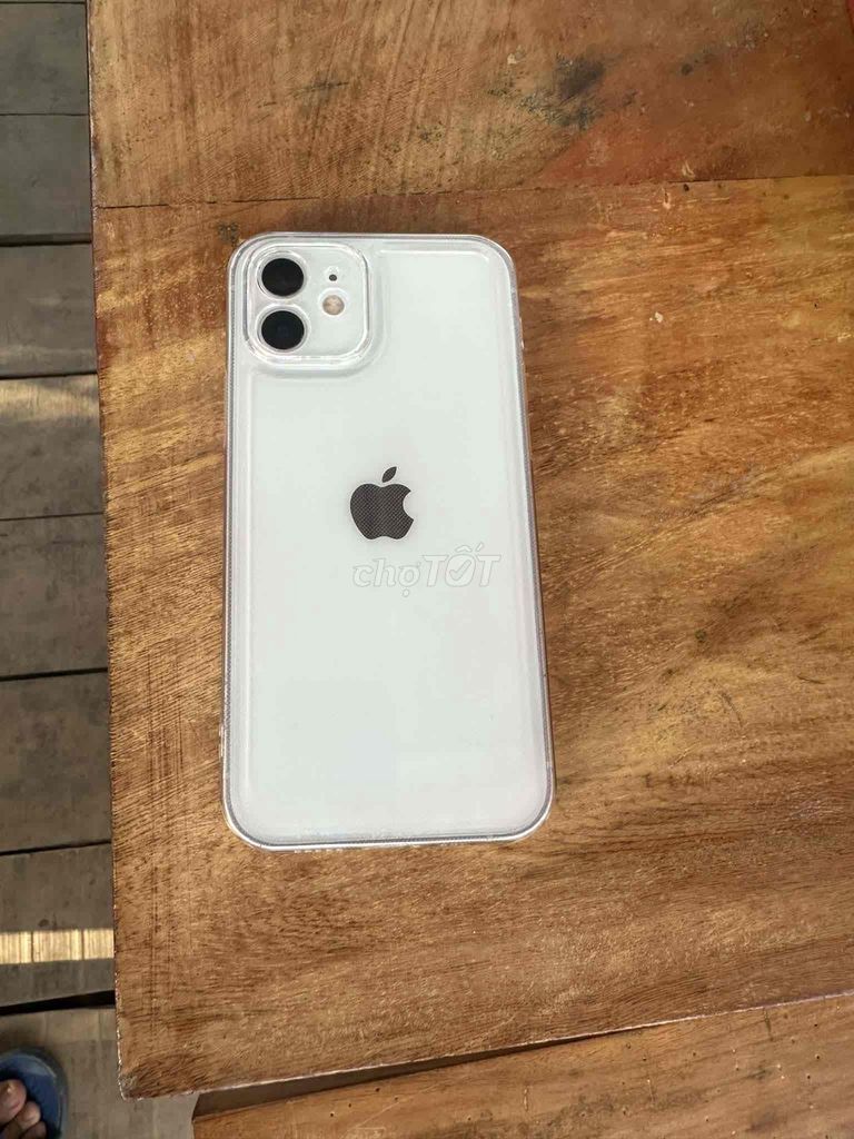 Apple iPhone 12 64GB Trắng. Mua bán Điện thoại tại Thành phố Huế Thừa Thiên Huế được đăng bởi Hùng Đỗ hình 1
