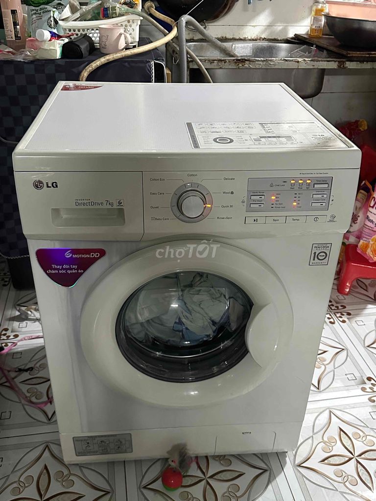 Thanh lý máy giặt LG inveter 7kg. Mua bán Máy giặt tại Quận 12 Tp Hồ Chí Minh được đăng bởi Dũng Lê hình 1