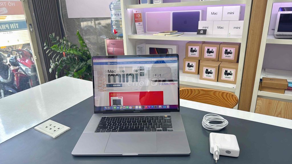 Macbook Pro 16inch 2019: Core i7/Ram 32GB/SSD 1TB. Mua bán Laptop tại Quận Thanh Khê Đà Nẵng được đăng bởi Tín Phát Apple hình 1