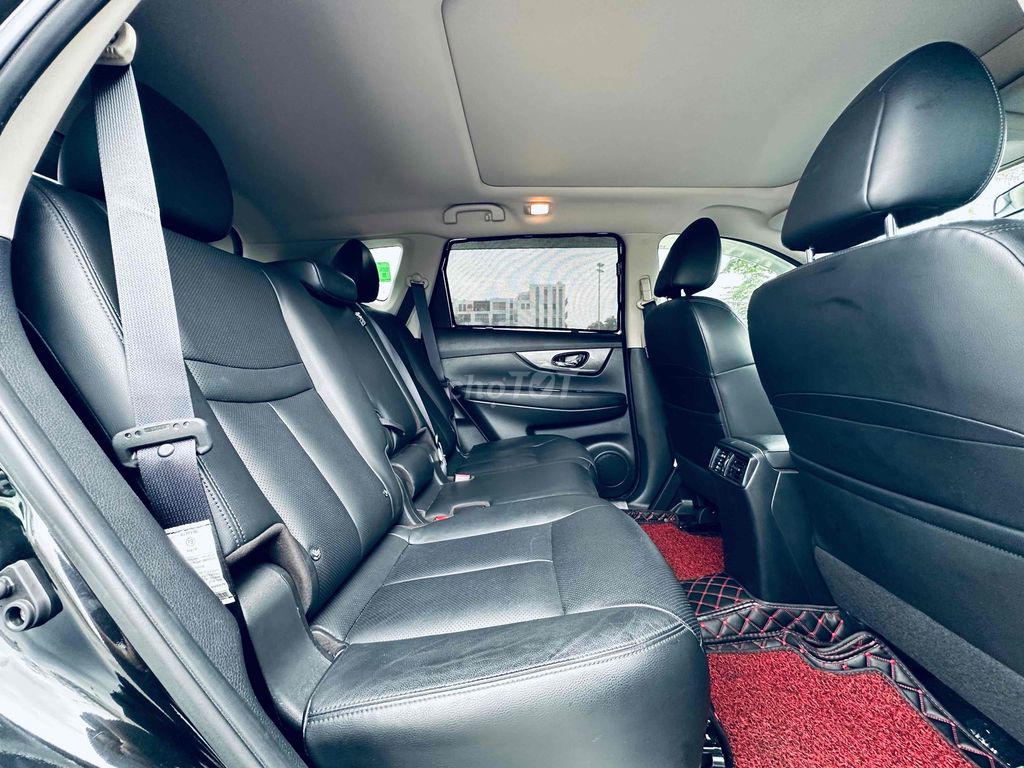 Nissan X-trail Sv 2.5 2020-1 chủ từ đầu. Mua bán Ô tô tại Quận Hoàng Mai Hà Nội được đăng bởi Phạm Mạnh Đức  hình 11