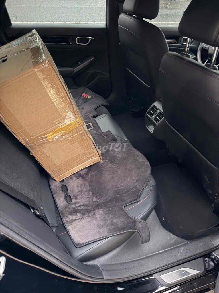 Honda Civic HEV RS 2025 7000km Черный