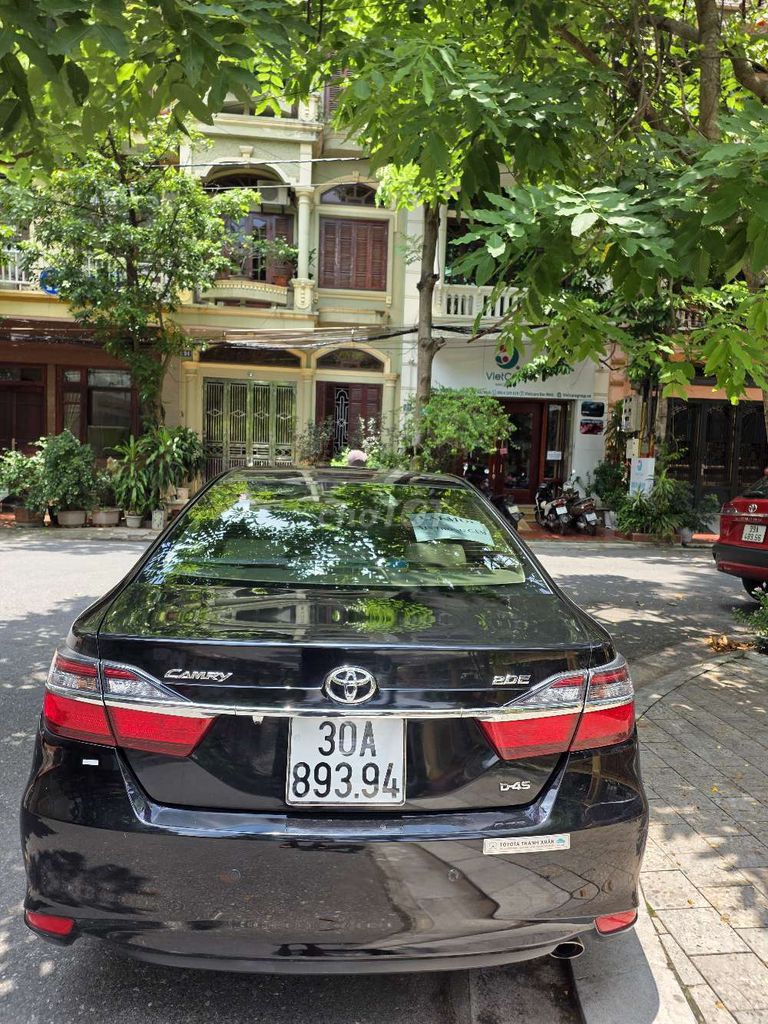 Toyota Camry 2015 2.0E - 50000 km. Mua bán Ô tô tại Quận Đống Đa Hà Nội được đăng bởi Nguyễn Phương hình 2
