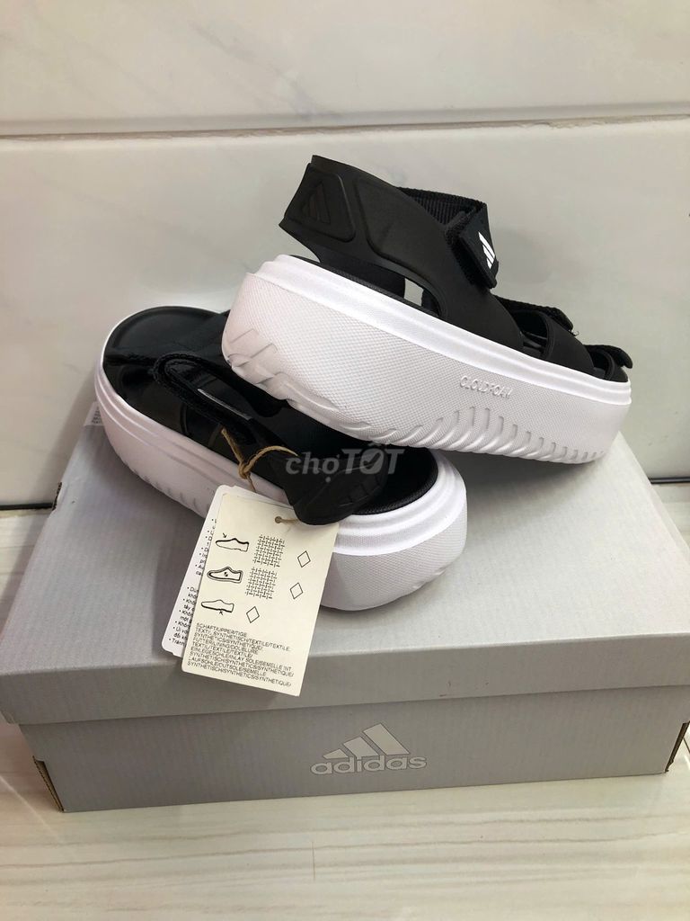 Dép sandal adidas SLYN Nữ Chính Hãng(Gốc;1tr8). Mua bán Giày dép tại Thành phố Long Khánh Đồng Nai được đăng bởi Harry Trần Lux hình 4
