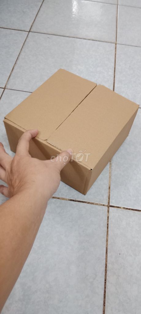 50 Hộp carton 20x20x10 cm mới chưa dùng