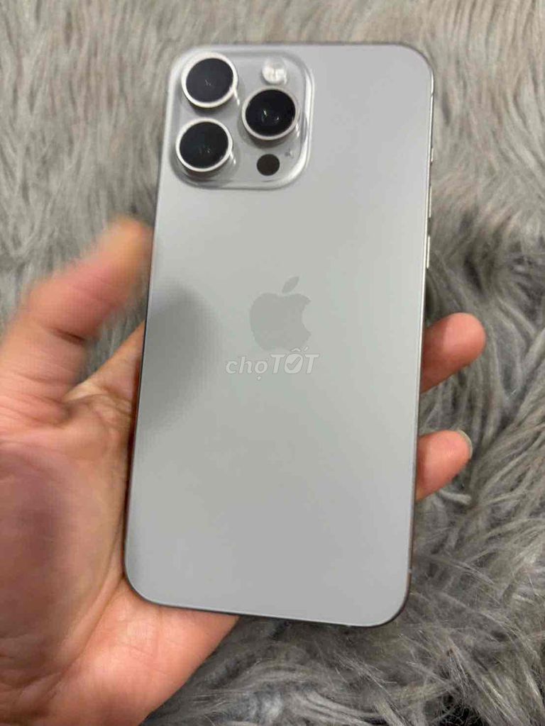 iPhone 15 Pro Max 256GB 2sim vật lý. Mua bán Điện thoại tại Thành phố Thủ Đức Tp Hồ Chí Minh được đăng bởi đỗ huy hình 1