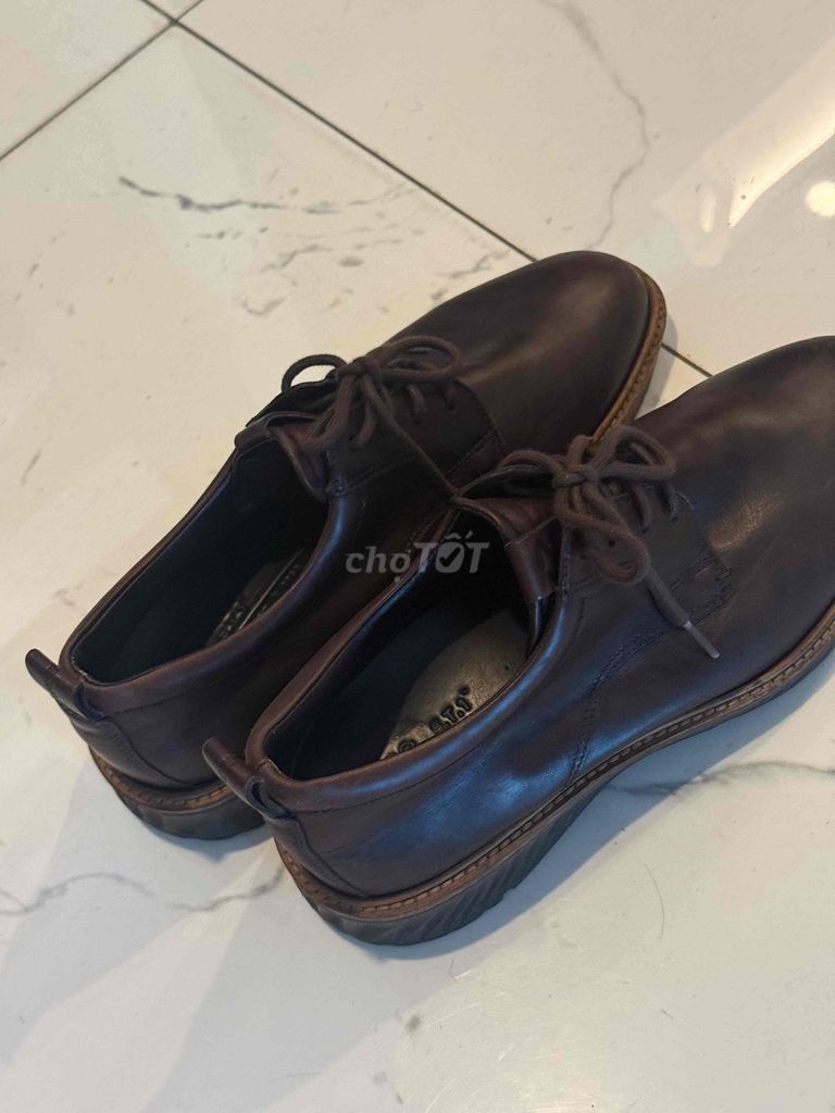 Giày tây Clarks Nam Nâu Size 42. Mua bán Giày dép tại Thành phố Thủ Đức Tp Hồ Chí Minh được đăng bởi Mai Đức Hiếu hình 1