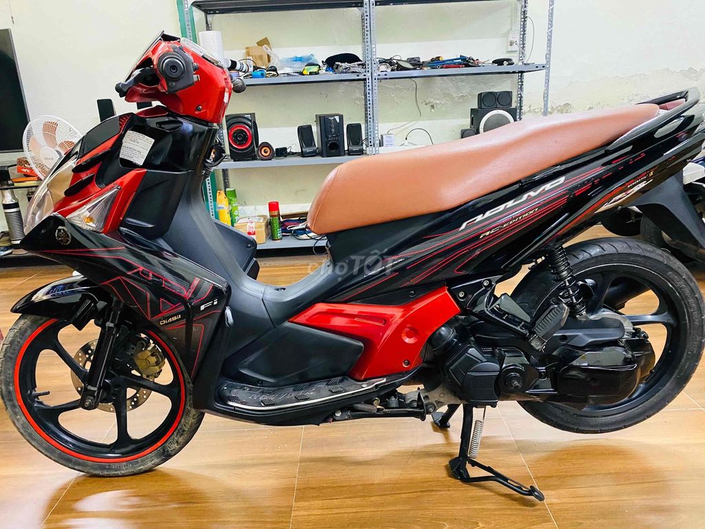 Yamaha nouvo 5 đk 2012 zin đại chất. Mua bán Xe máy tại Thành phố Nam Định Nam Định được đăng bởi Trung Đồ Cũ hình 6