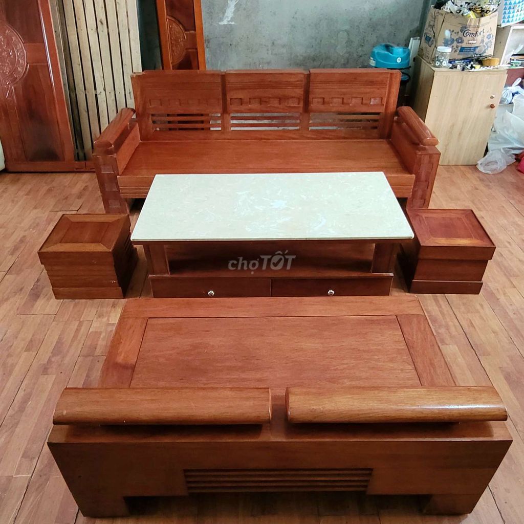Bộ bàn ghế sofa gỗ xoan đào đã sử dụng. Mua bán Bàn ghế tại Quận Thanh Khê Đà Nẵng được đăng bởi Thúy Hằng hình 1