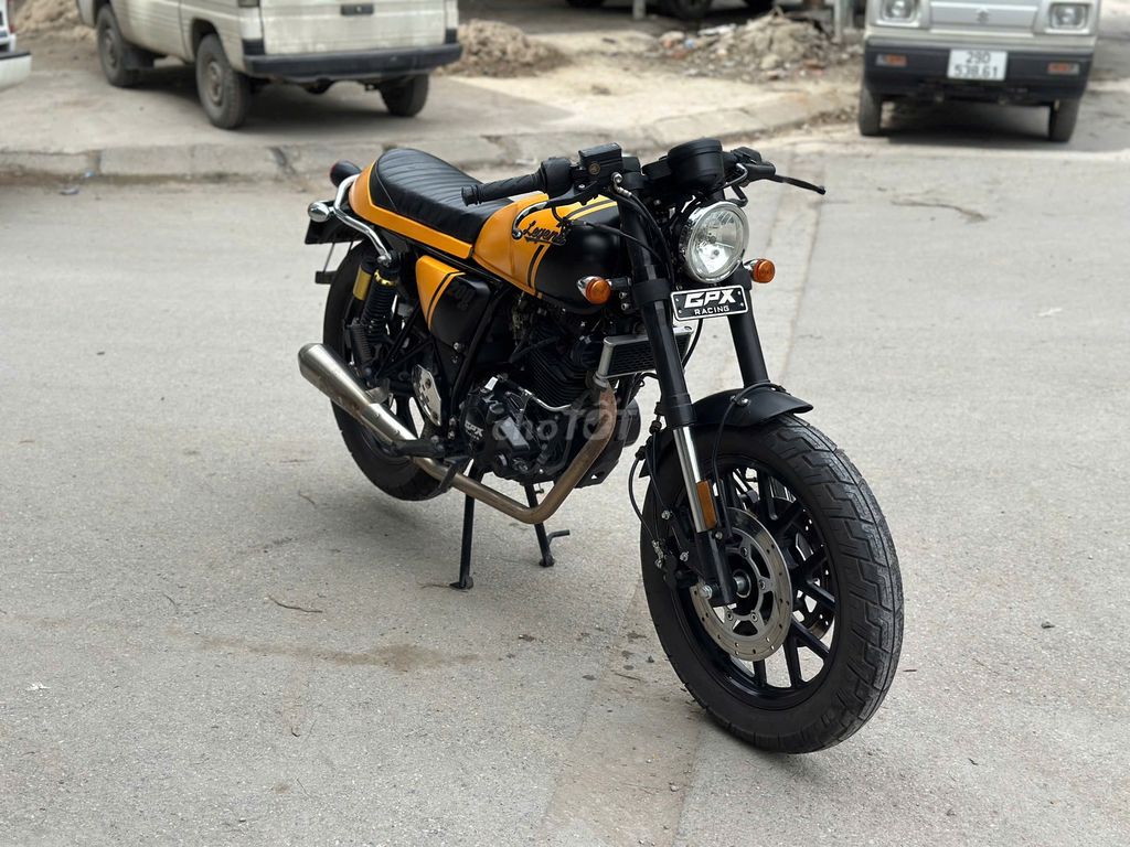 GPX Legend 200 cực chất có trả góp trao đổi ✅. Mua bán Xe máy tại Quận Hoàng Mai Hà Nội được đăng bởi Phú Lý hình 3