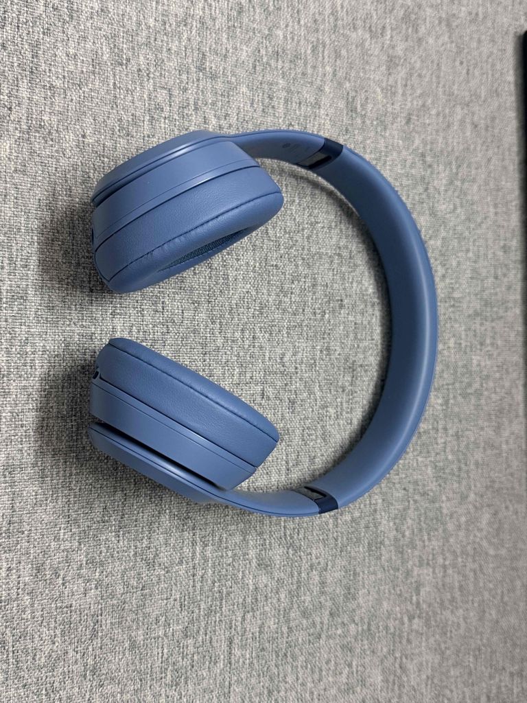 Tai nghe Beats Solo 4 Xanh lam. Mua bán Tivi, Âm thanh tại Thành phố Thủ Đức Tp Hồ Chí Minh được đăng bởi Võ Nhân hình 1