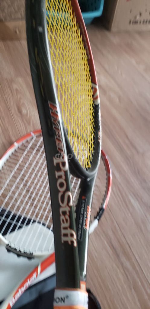 Nhượng lại Bộ vợt tennis đang sử dụng mới 98%