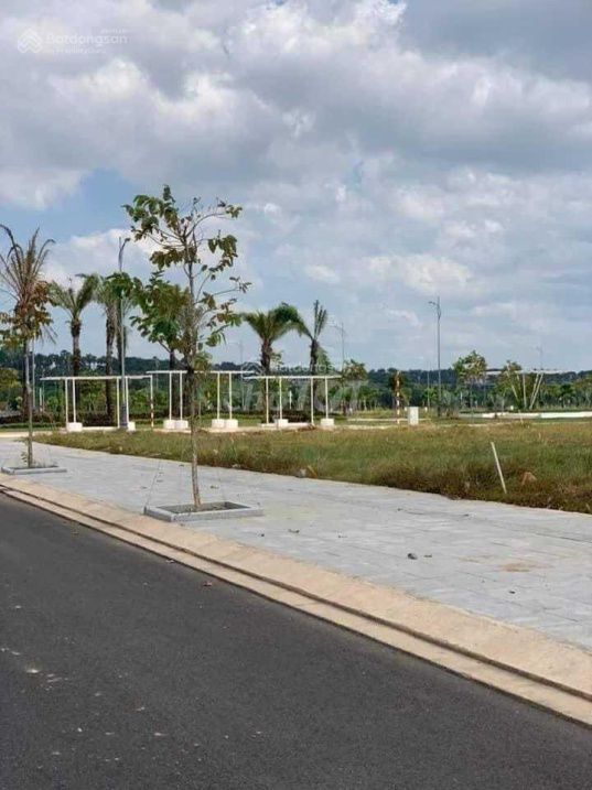 Cần bán lô RD12 - 28 Khu 4 KĐT Long Hưng City - DT 100m2  Hướng ĐN Đường Hương lộ 2, Xã Long Hưng, Thành phố Biên Hòa, Đồng Nai Thành phố Biên Hòa Đồng Nai