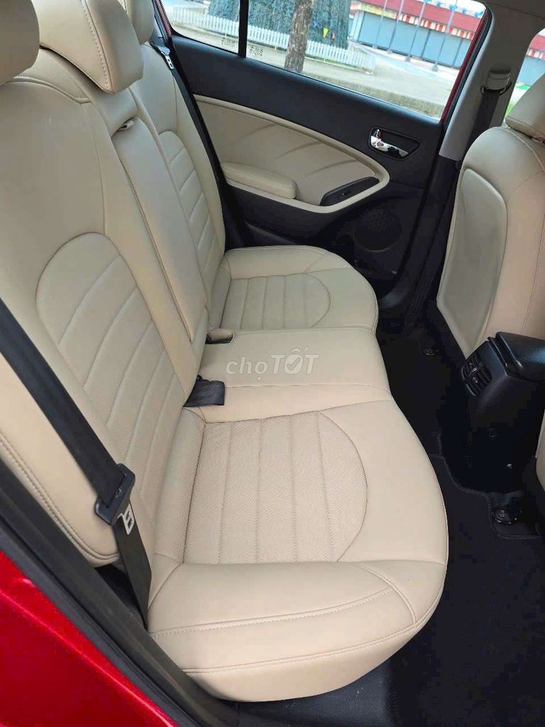 Kia Cerato 2018 1.6 AT Luxury. Mua bán Ô tô tại Thành phố Vị Thanh Hậu Giang được đăng bởi SALON Ô TÔ HƯNG HẬU GIANG hình 15