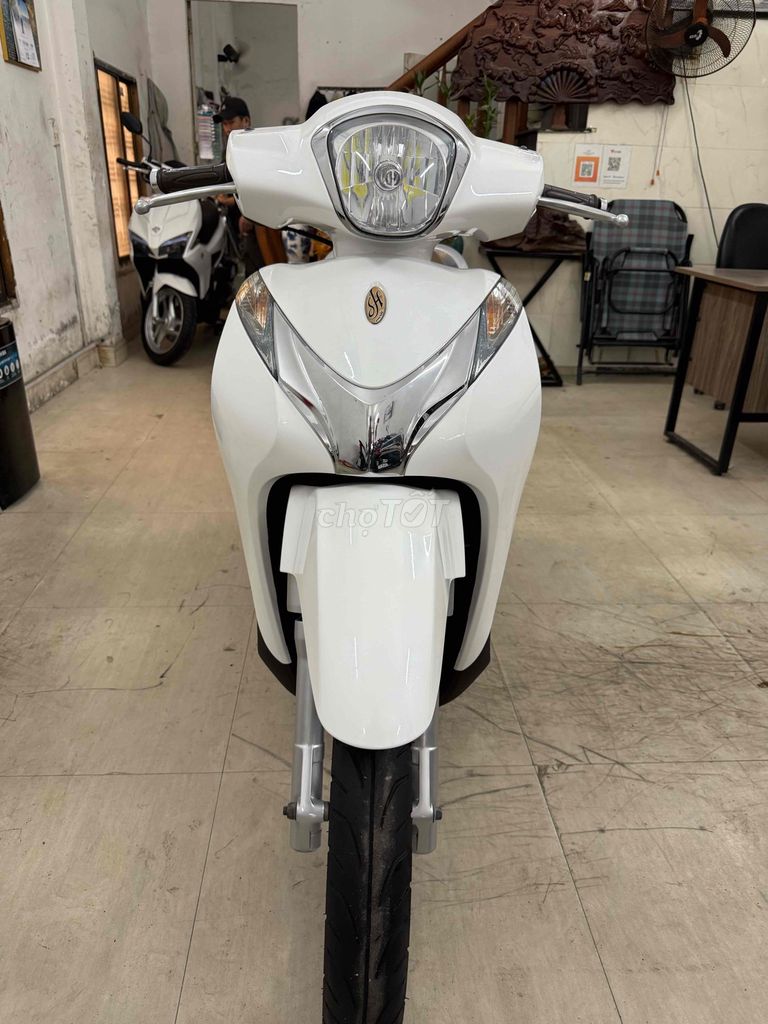 shmode trắng xám khoá thông minh xe đẹp nguyên rin. Mua bán Xe máy tại Quận Thanh Khê Đà Nẵng được đăng bởi Long hình 2