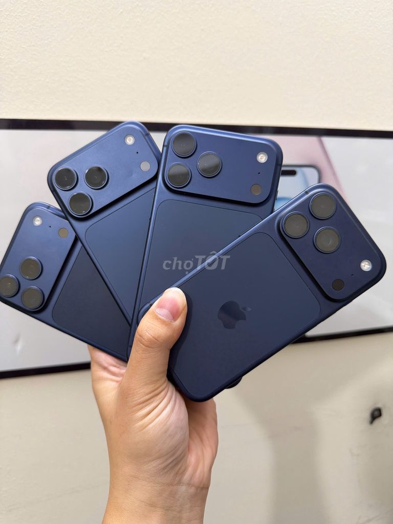 🫦IPhone 17 Pro Max Quốc Tế 256gb thay màn Oled 120. Mua bán Điện thoại tại Quận Thanh Xuân Hà Nội được đăng bởi Thành Vũ Mobile hình 1