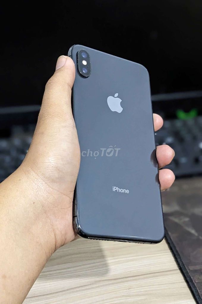 Iphone XS Max 64Gb quốc tế,pin 100,màn zin,máy đẹp