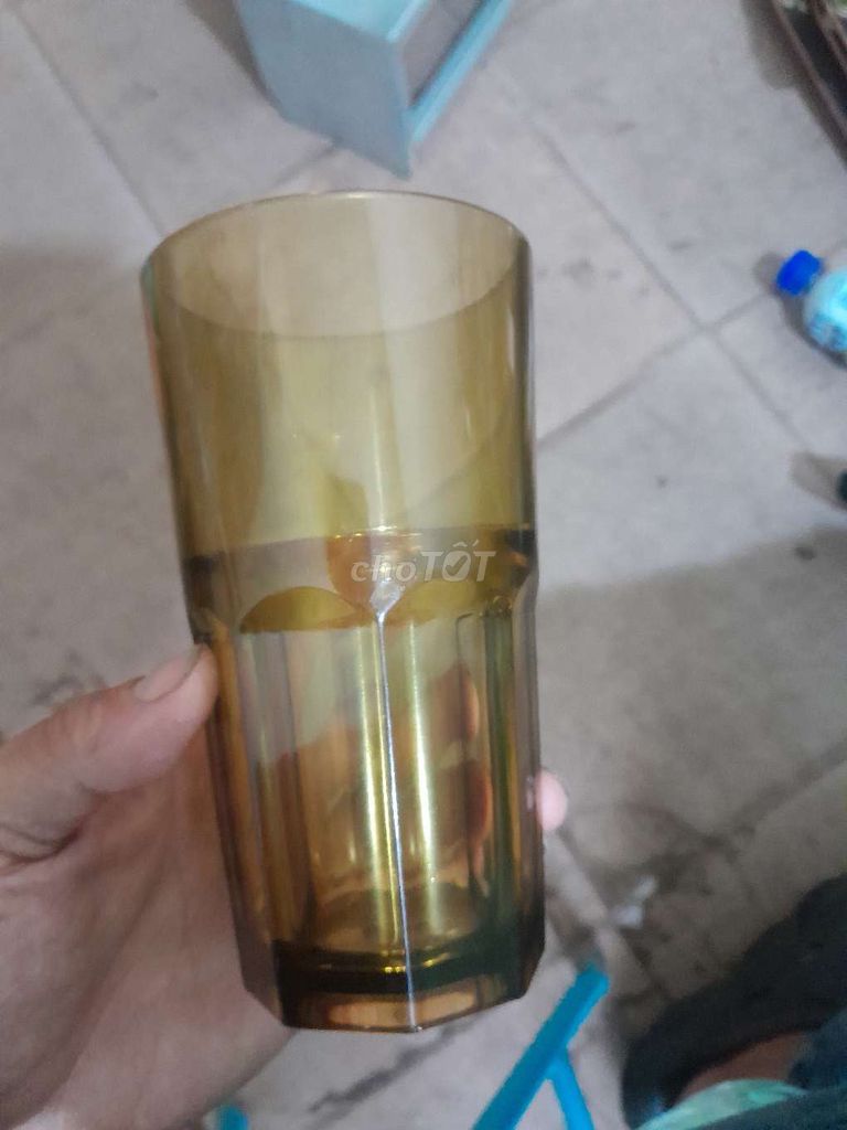 150 Cốc Nhựa Arcylic Nâu 5k/ 1chiec. Mua bán Dụng cụ nhà bếp tại Quận Hoàng Mai Hà Nội được đăng bởi Anh Tuan hình 1