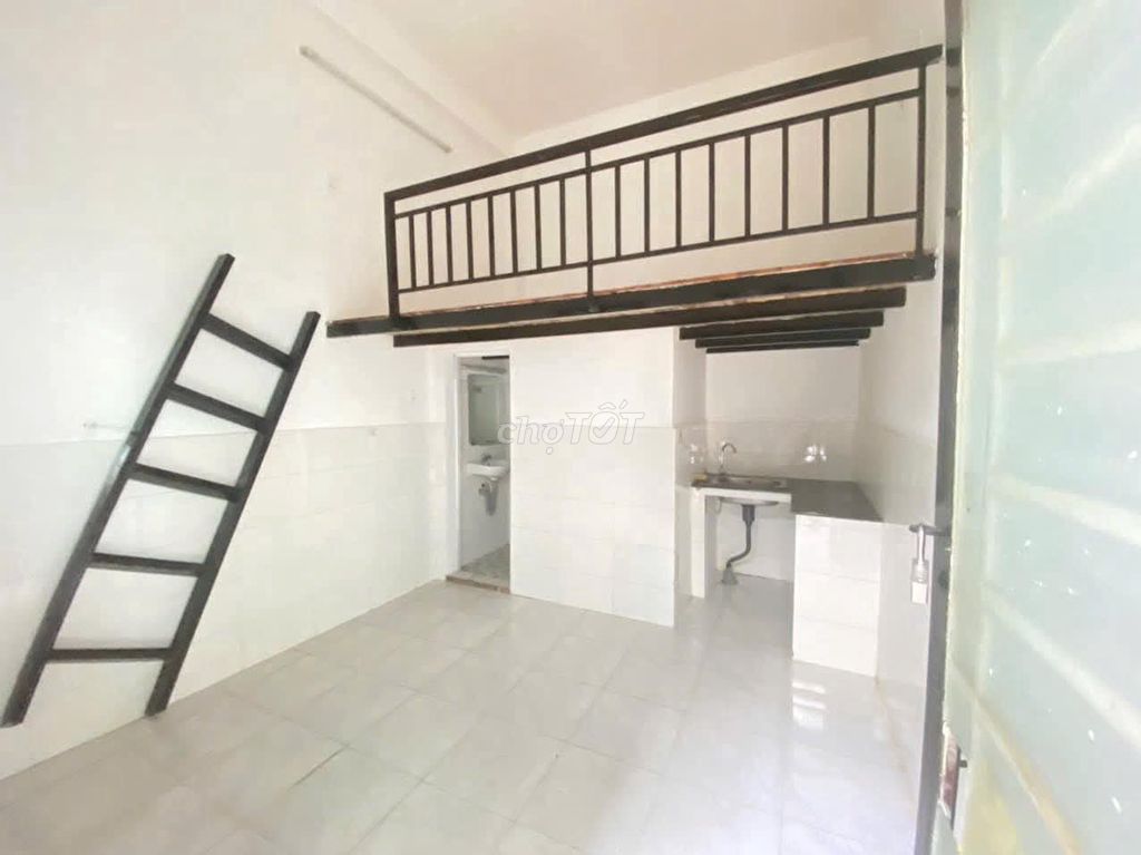 PHÒNG TRỌ GIÁ RẺ TẦNG TRỆT NGAY TRƯỜNG CHINH - TÂY THẠNH