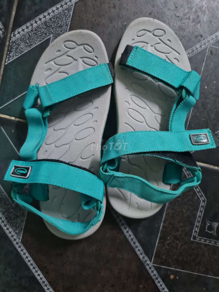 t.lý Sandal Unisex Xanh Ngọc Size 37-38. Mua bán Giày dép tại Quận 3 Tp Hồ Chí Minh được đăng bởi Đồ chơi giá rẻ trẻ thêm vui hình 1