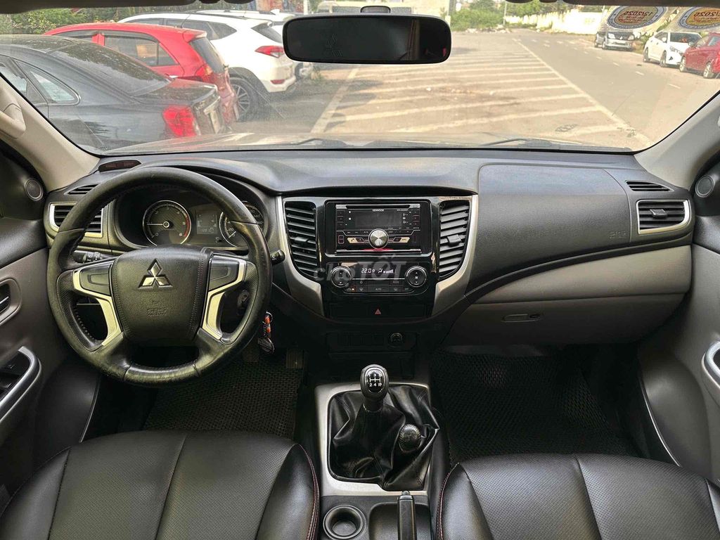 Mitsubishi Triton 2017 2 cầu. Mua bán Ô tô tại Quận Hà Đông Hà Nội được đăng bởi Hiệp Xoăn Hà Đông hình 7