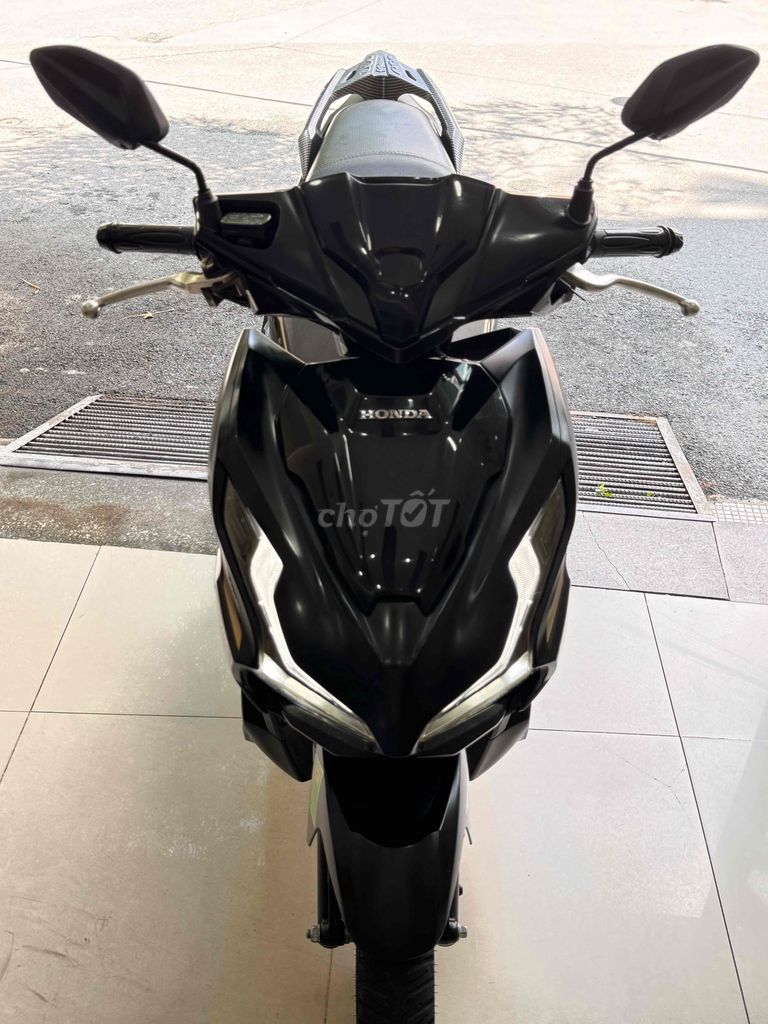 Air Blade 125 Fi матовый черный спецверсия 2021, Smartkey, госномер Хошимина