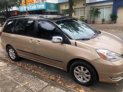 Toyota Sienna Vàng cát 7 chỗ. Mua bán Ô tô tại Thành phố Biên Hòa Đồng Nai được đăng bởi minh minh