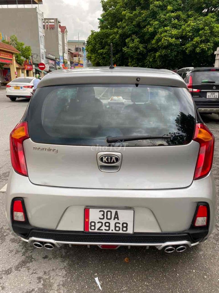 Kia Morning 2017 1.25 LX - 11 km