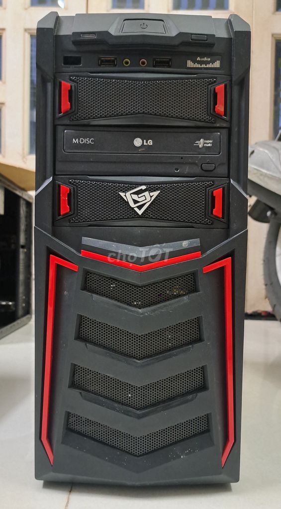 PC Gaming Xeon (3,4Ghz x 8CPU), GT730 2G, 8G,128G