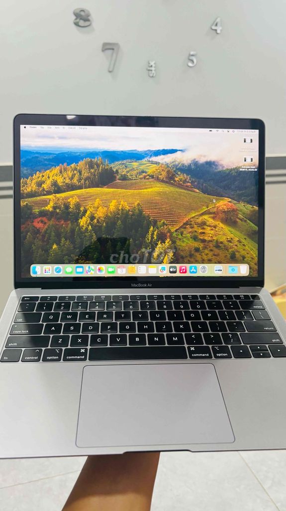 Apple MacBook Air 2018 i5 13.3 inch 16GB/256GB Xám. Mua bán Laptop tại Quận 12 Tp Hồ Chí Minh được đăng bởi Hồ Minh Nhật hình 1