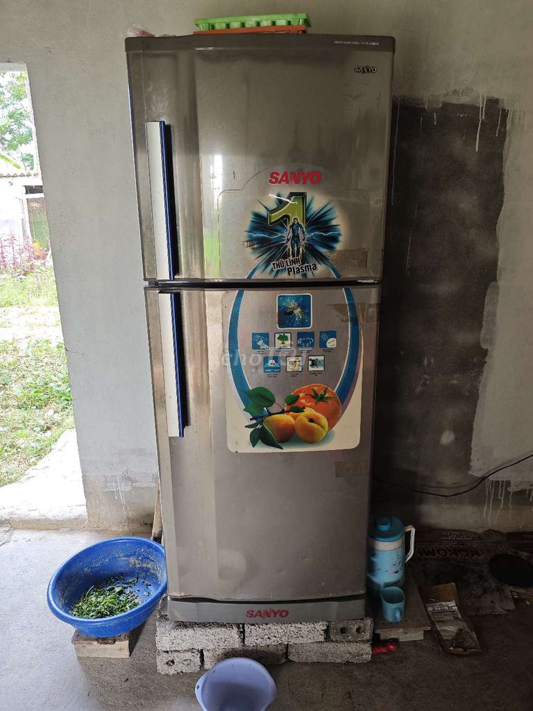Tủ lạnh Sanyo 300L Bạc. Mua bán Tủ lạnh tại Huyện Yên Thành Nghệ An được đăng bởi A teo hình 1