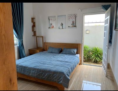 Rent · 2 bd · 300 м² · Quận Ngũ Hành Sơn, ул. Đường Đạm Phương