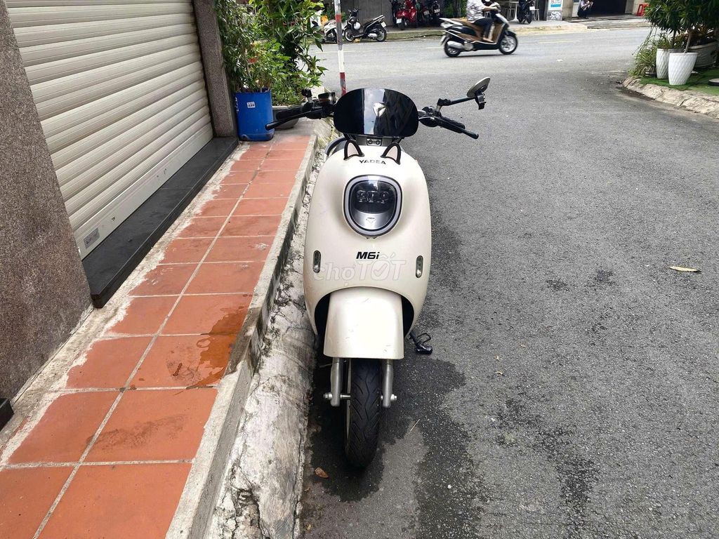 Xe Yadea M6i bstp đã kèm bình. Mua bán Xe điện tại Quận Tân Bình Tp Hồ Chí Minh được đăng bởi EVBATTERY hình 2