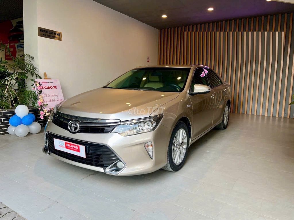 Toyota Camry 2018 2.0E112037 km Xe Cũ Chính Hãng