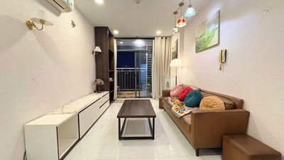 Rent · 2 bd · 80 м² · Quận 4, ул. Nguyễn Tất Thành