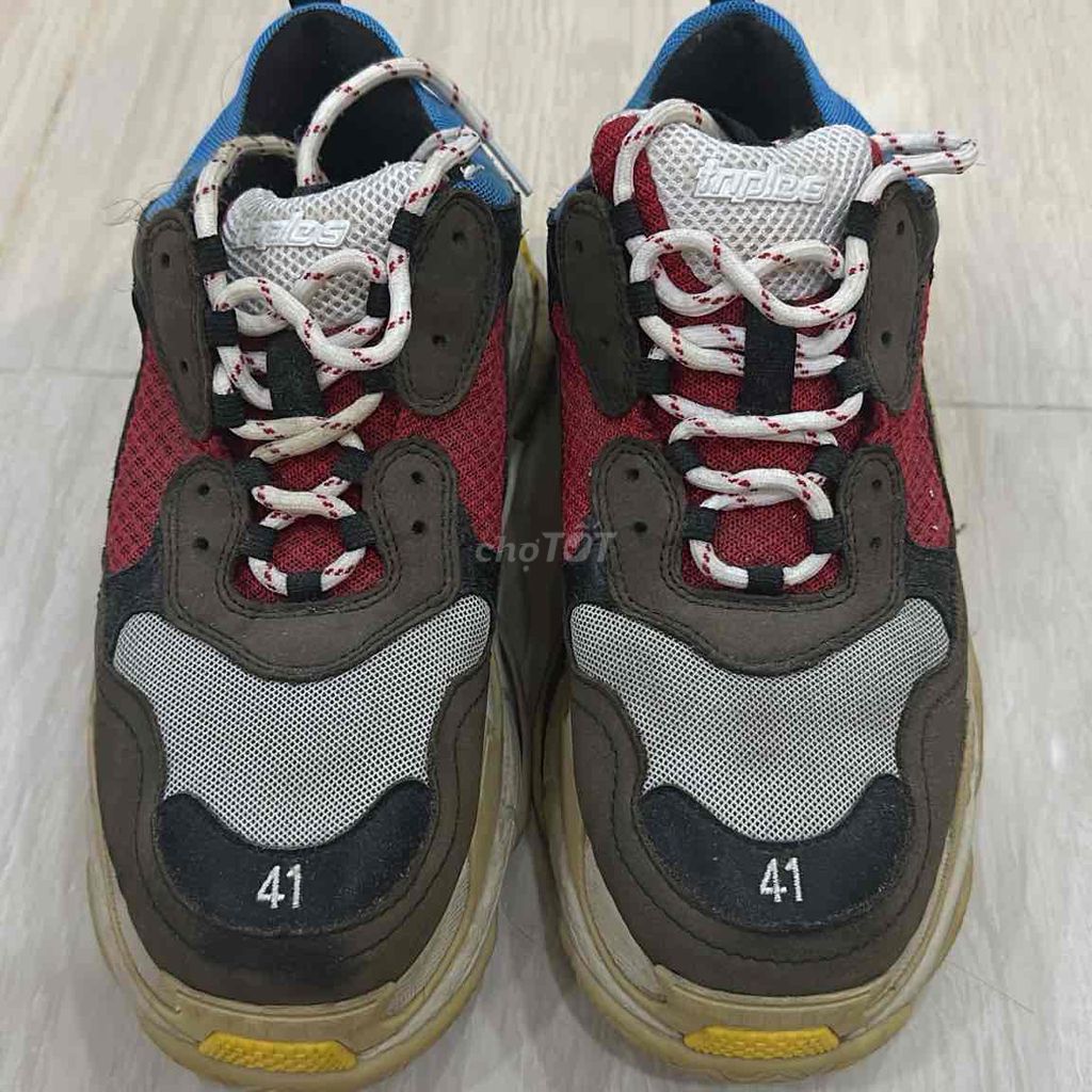 Giày thể thao Balenciaga Triple S 41 Đa sắc. Mua bán Giày dép tại Quận Bình Tân Tp Hồ Chí Minh được đăng bởi võ văn học hình 1