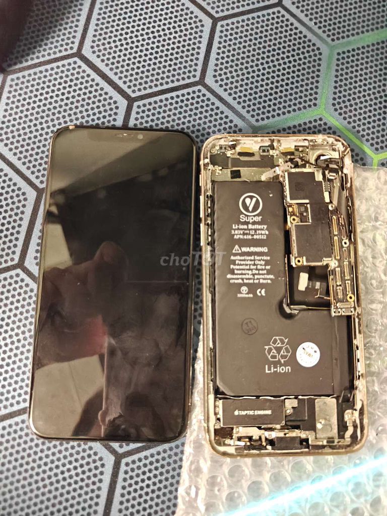 Apple iPhone XS Đen Đã qua sử dụng. Mua bán Điện thoại tại Huyện Bàu Bàng Bình Dương được đăng bởi nguyễn tuấn hình 1