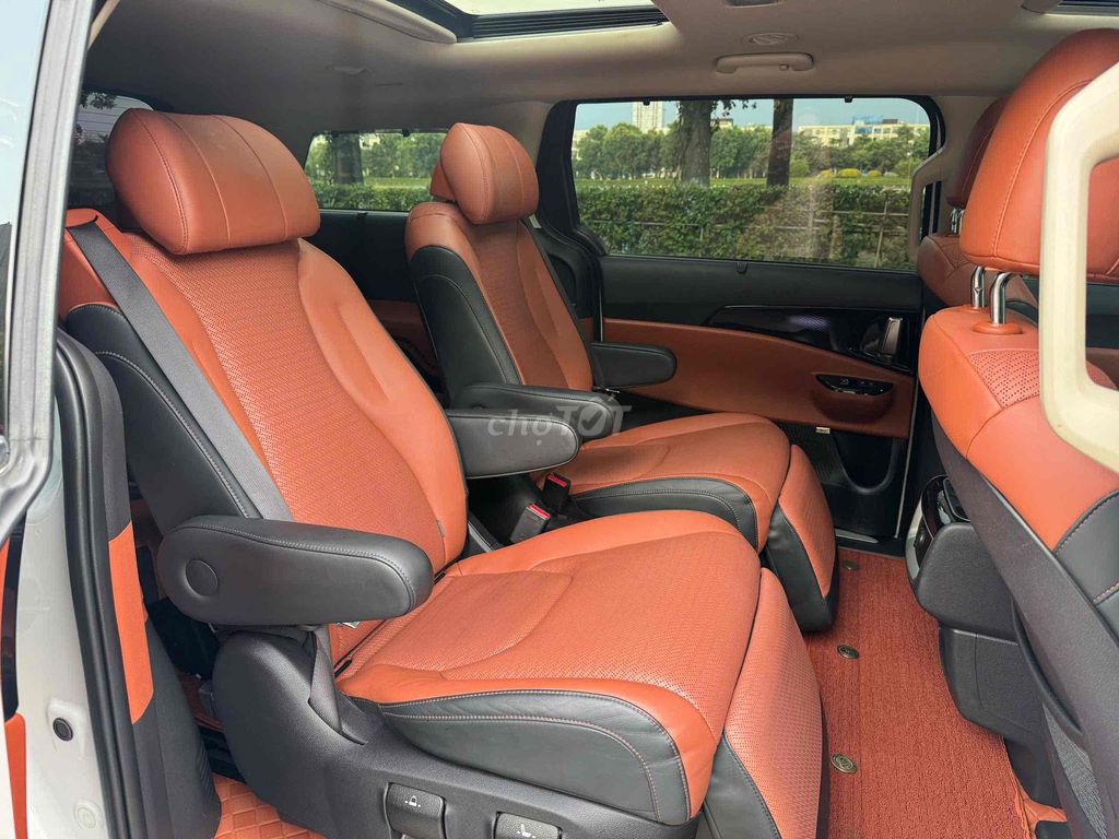 Kia Carnival Signature 2.2D 2022 màu trắng. Mua bán Ô tô tại Quận Cầu Giấy Hà Nội được đăng bởi Auto 6666 hình 14