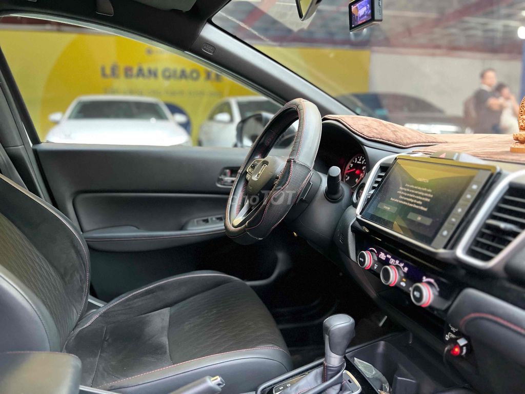 Honda City 2021 1.5 RS - 31000 km. Mua bán Ô tô tại Quận Tân Phú Tp Hồ Chí Minh được đăng bởi Nguyễn Tân Xe Lướt  hình 4