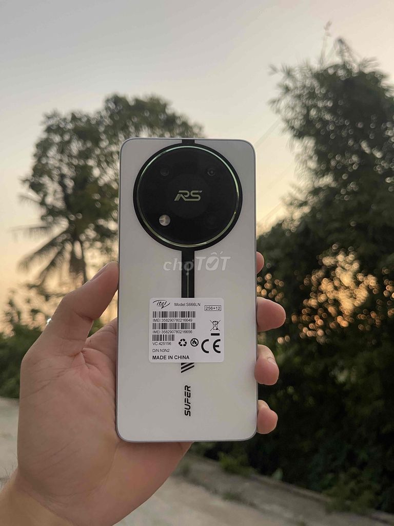 Itel RX4 256GB Trắng Đã sử dụng. Mua bán Điện thoại tại Thành phố Thủ Đức Tp Hồ Chí Minh được đăng bởi Hồ Anh Quân hình 1