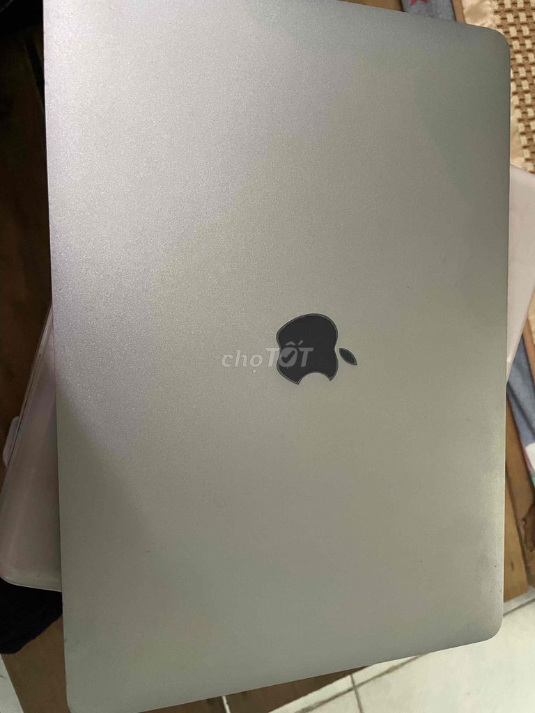 MacBook Pro 13-inch 2016, 8GB RAM, 512GB. Mua bán Laptop tại Quận Thanh Khê Đà Nẵng được đăng bởi Hoàng văn hình 4