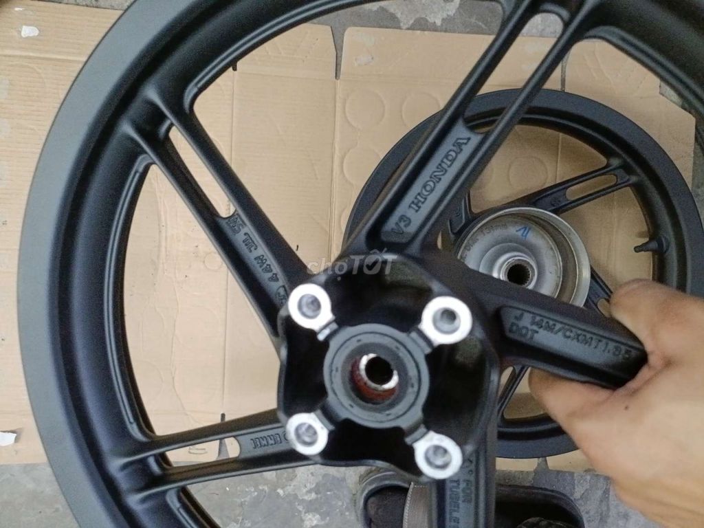 Mâm xe PCX. Mua bán Phụ tùng xe tại Quận 6 Tp Hồ Chí Minh được đăng bởi Tuấn Nguyễn hình 3