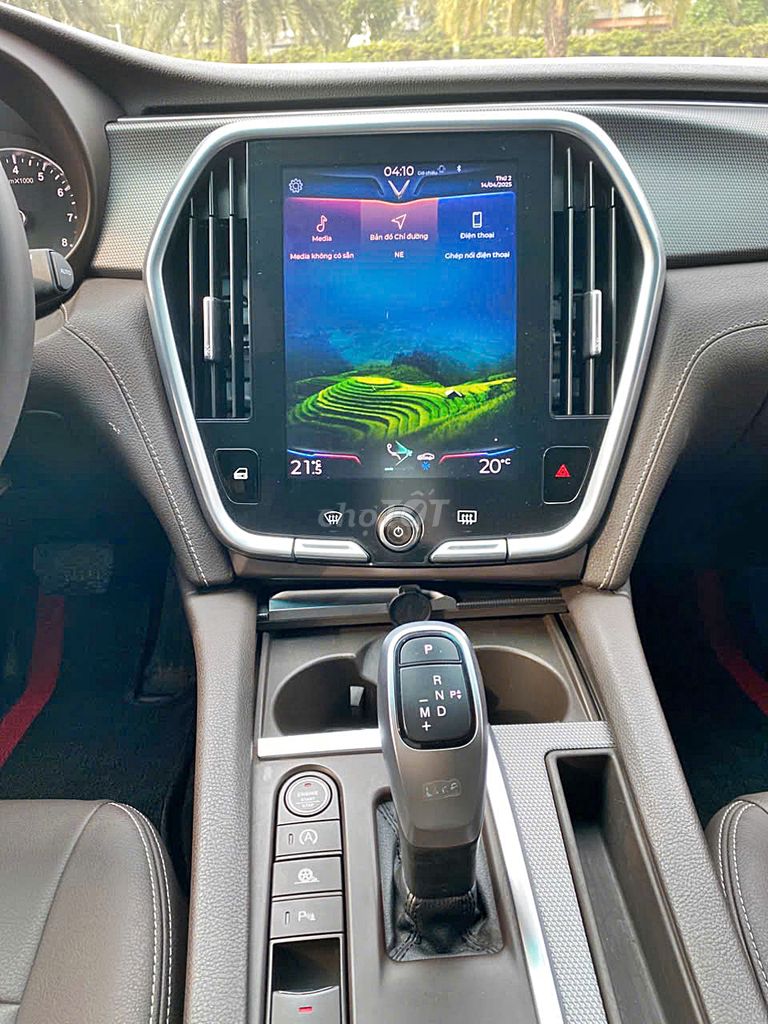 VinFast Lux A 2.0 Plus SX 2019 Mới 90%. Mua bán Ô tô tại Quận Long Biên Hà Nội được đăng bởi VIETNAM OTO hình 9